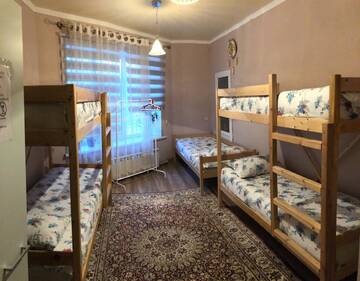 Фото номера Кровать в общем 6-местном номере Отели типа «постель и завтрак» Hostel Arzy г. Атырау 2