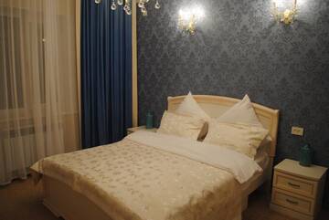 Фото номера Стандартные апартаменты Отель Sweet Home г. Атырау 3