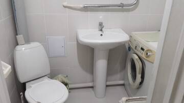 Фото Апартаменты 1 комнатная Азаттык 46 г. Атырау 2